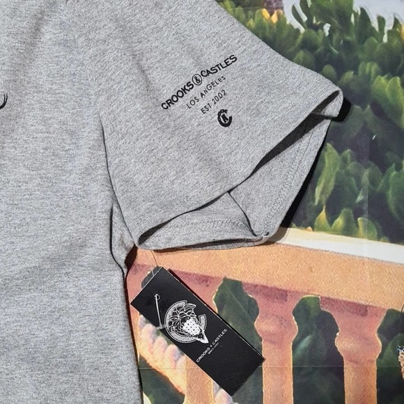 Crooks &‎ Castles Tee Shirt Medusa Snakes Medium NWT - Picture 5 of 6